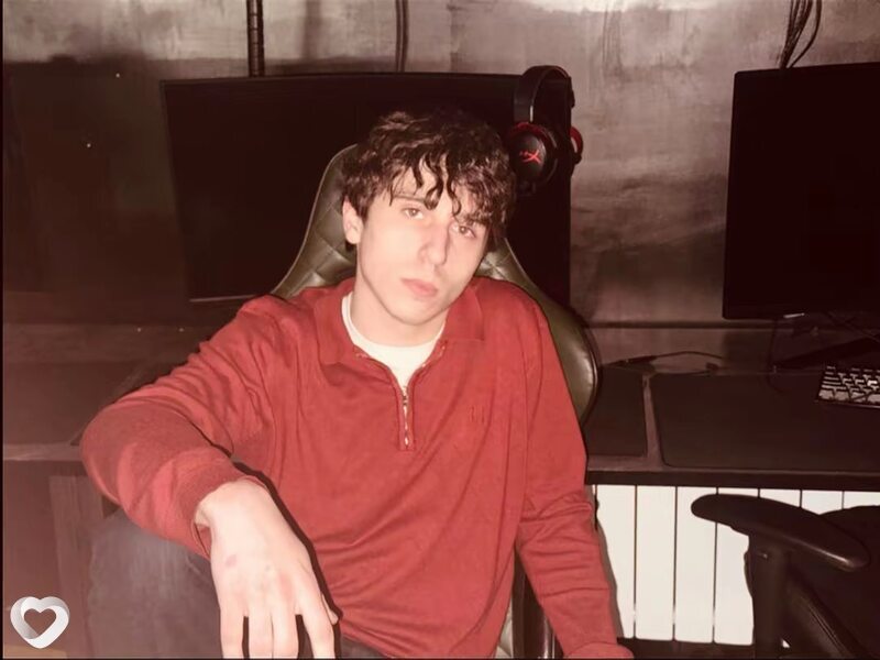 Малик, 19, Астрахани — анкета №4566770