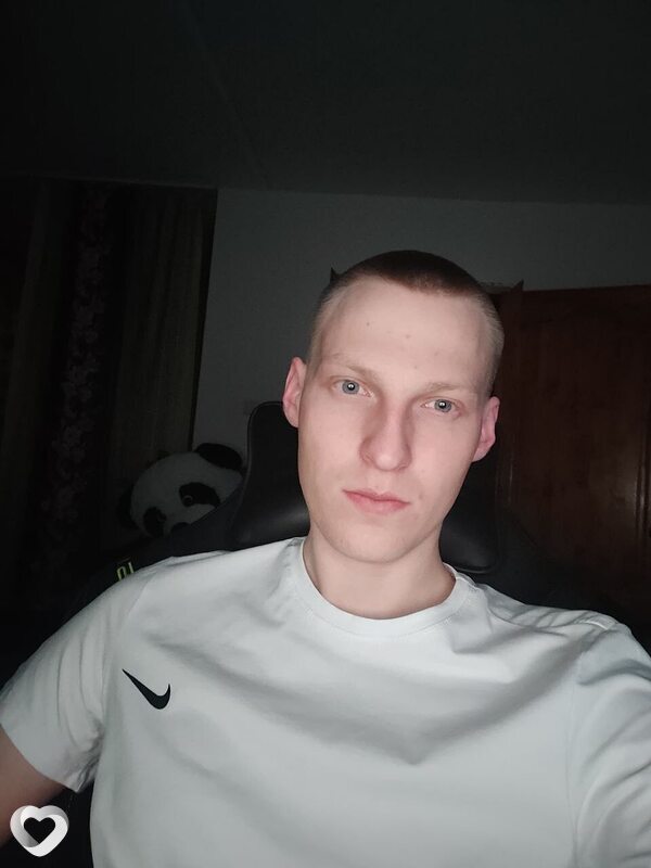 Кирилл, 25, Череповце — анкета №4567457