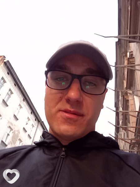 Hugo, Краков