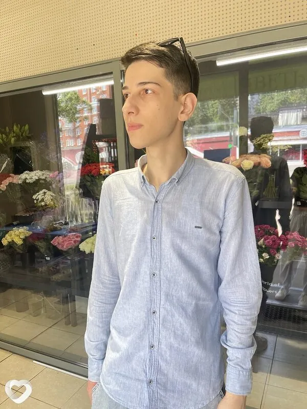 Тимур, 20, Москве — анкета №4567967