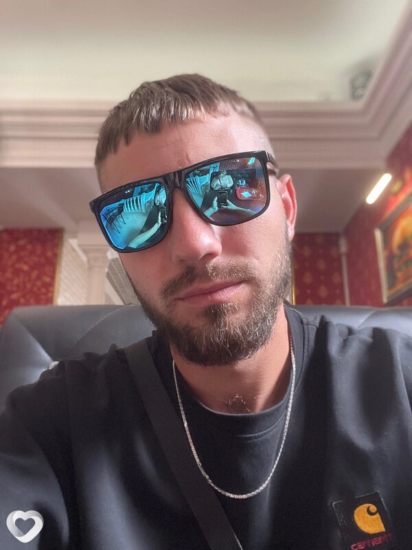 Эдуард, 26, Ростове-на-Дону — анкета №4569085