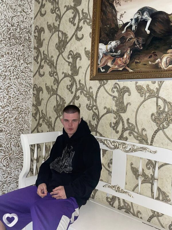 Кирилл, 19, Бобруйске — анкета №4569816