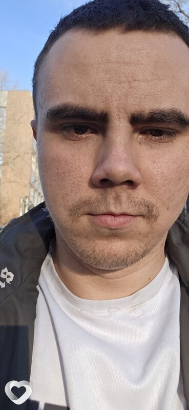 Максим, 21, Кемерове — анкета №4570288