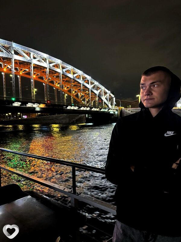 Иван, 22, Череповце — анкета №4570586