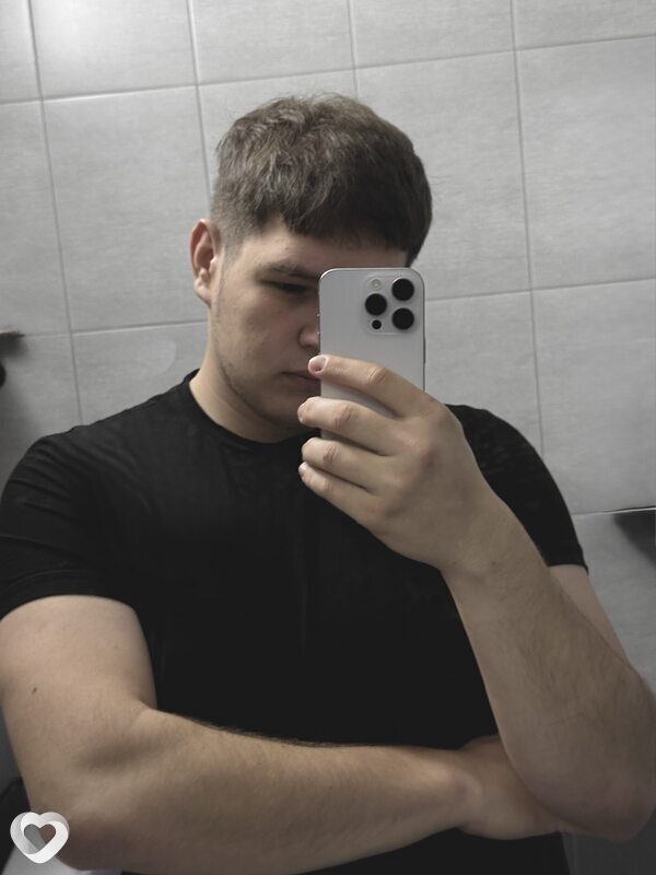 Сережа, 23, Калининграде — анкета №4570898