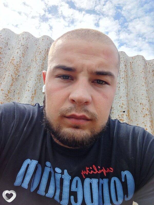 Лев, 23, Луганске — анкета №4570850