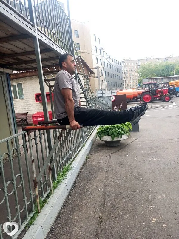 Миша, 25, Москве — анкета №4571846