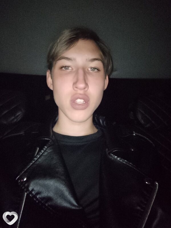 Алексей, 19, Твери — анкета №4572054
