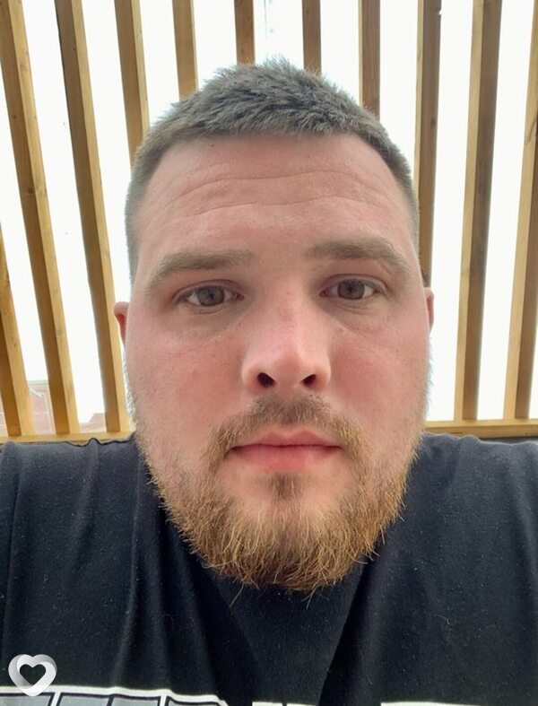 Максим, 28, Череповце — анкета №4572423