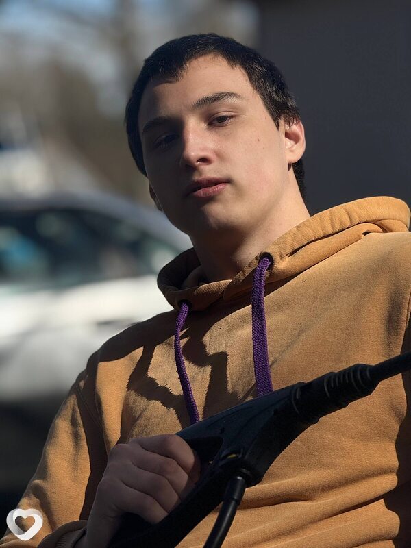 Захар, 18, Санкт-Петербурге — анкета №4572724
