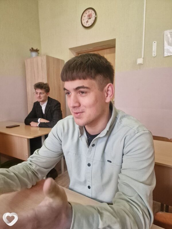 Александр, 18, Слуцке — анкета №4572734