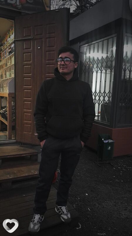 Akbarov Shaxzod, 24, Екатеринбурге — анкета №4574924