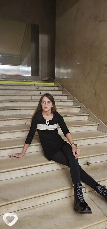Просто Ви, 19, Москве — анкета №4575256