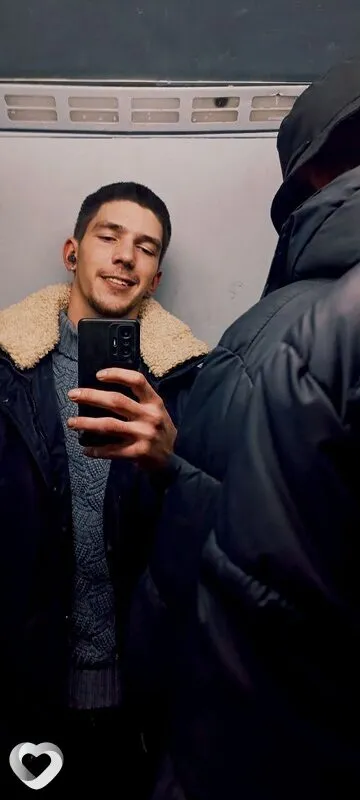 Дениска, 21, Москве — анкета №4575123