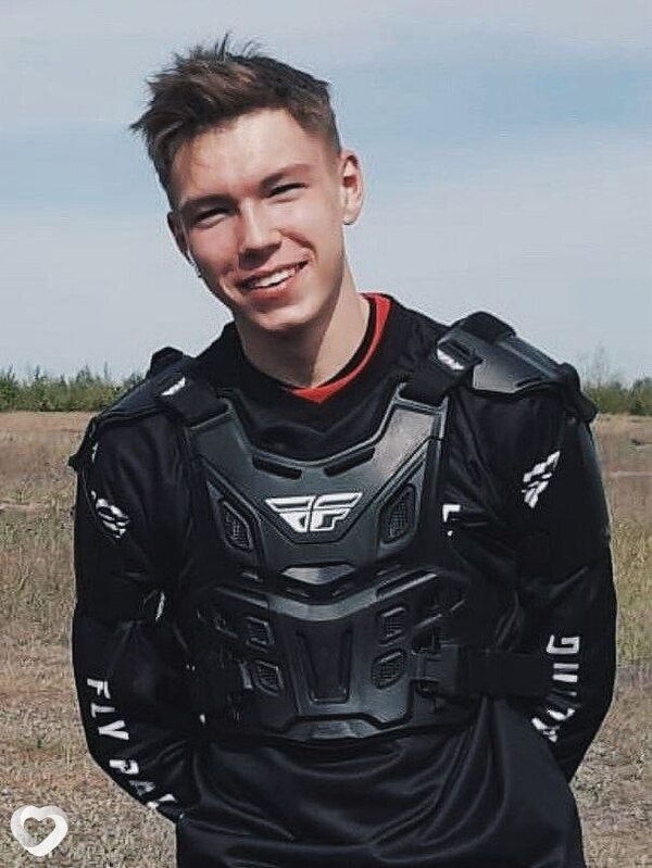 Владислав, 21, Воронеже — анкета №4576191