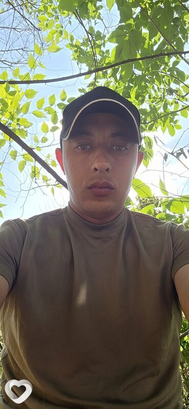 Юрий, 30, Шахтах — анкета №4576817