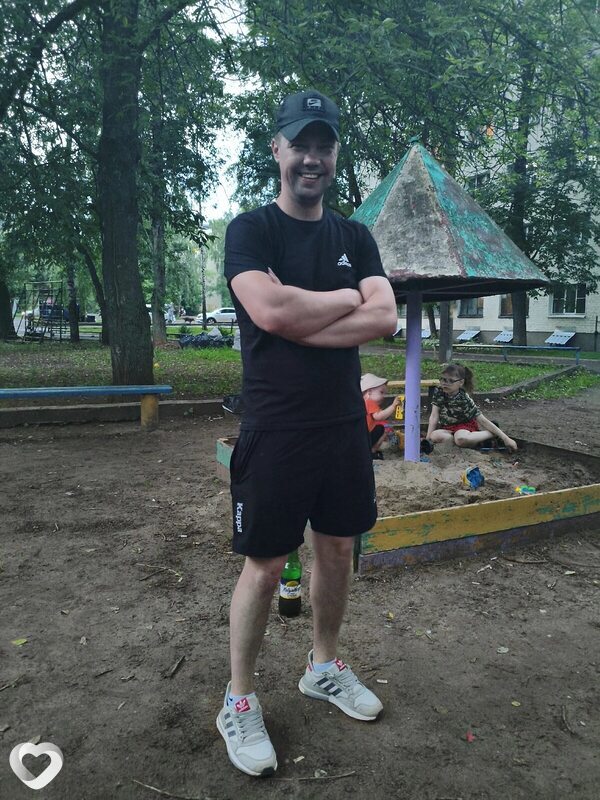 Артем, 33, Кирове — анкета №4576897