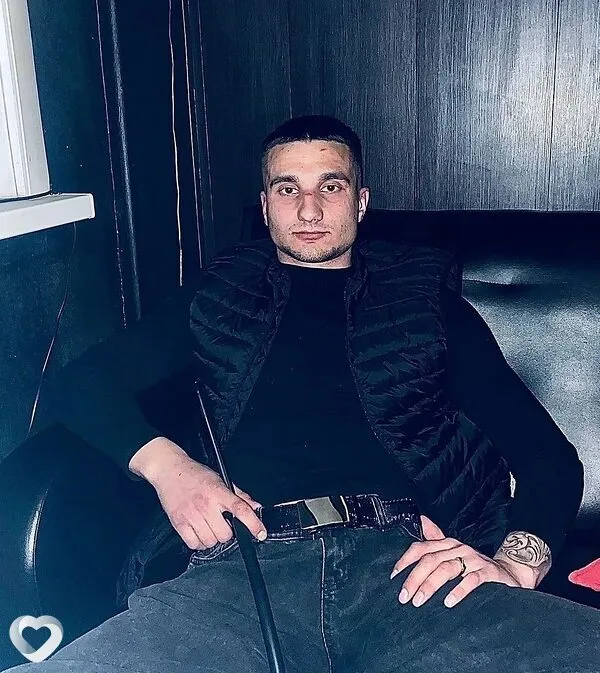 Максим, 24, Москве — анкета №4578225