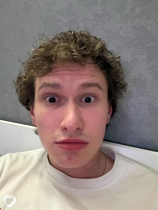 Илья, 19, Санкт-Петербурге — анкета №4579011
