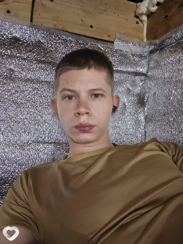 Даниил, 21, Барнауле — анкета №4579339