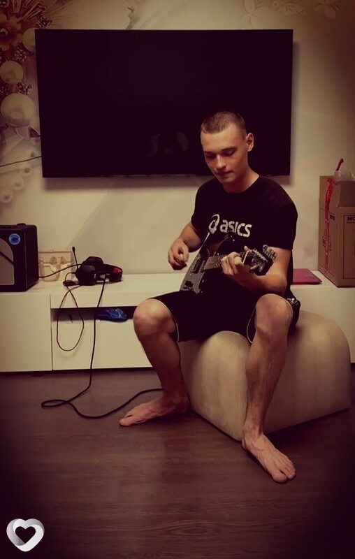 Юрий, 22, Красноярске — анкета №4580351