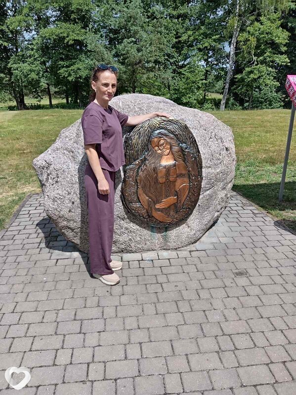 Елена, Сенно
