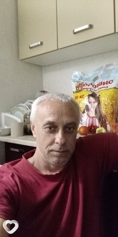 Васнецв, Бар