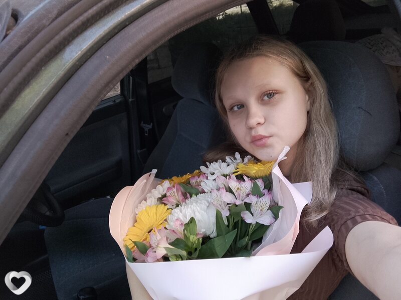 Настя, 18, Красноярске — анкета №4580743