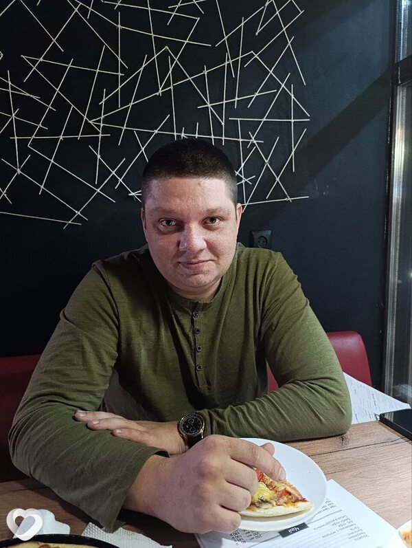 Кирилл, 33, Луганске — анкета №4580790