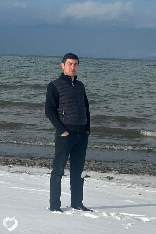 Suren, Ереван