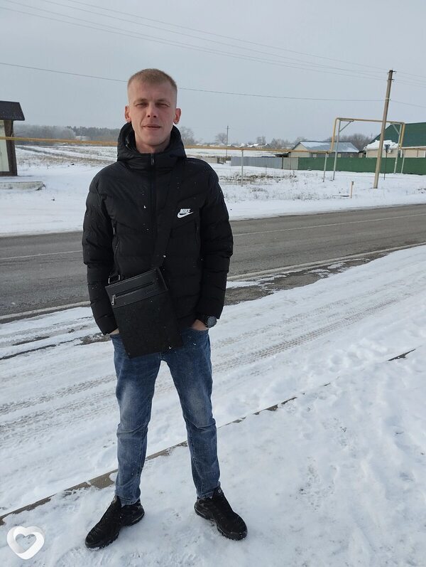 Антон, 31, Старом Осколе — анкета №4581185