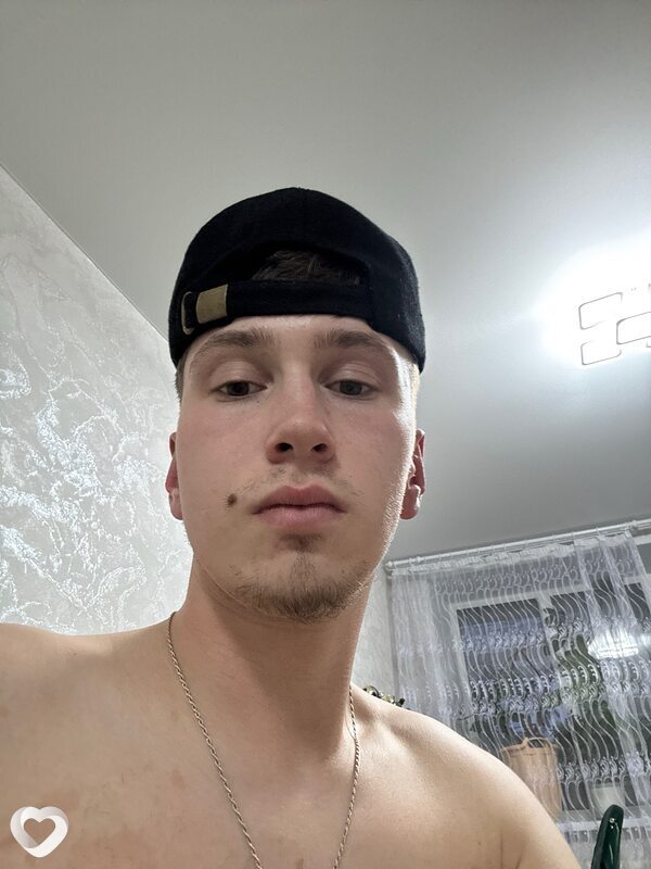 Иван, 20, Ярославле — анкета №4581246