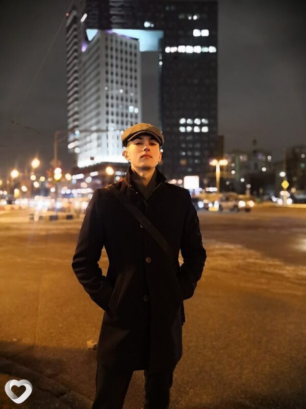 Никита, Новоазовск