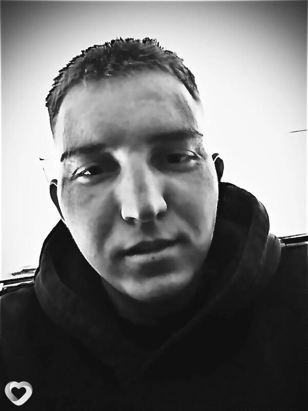 Евгений, 22, Рубцовске — анкета №4581968