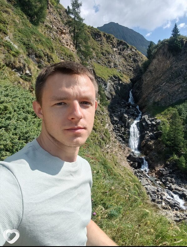 Юра, 30, Луганске — анкета №4582054
