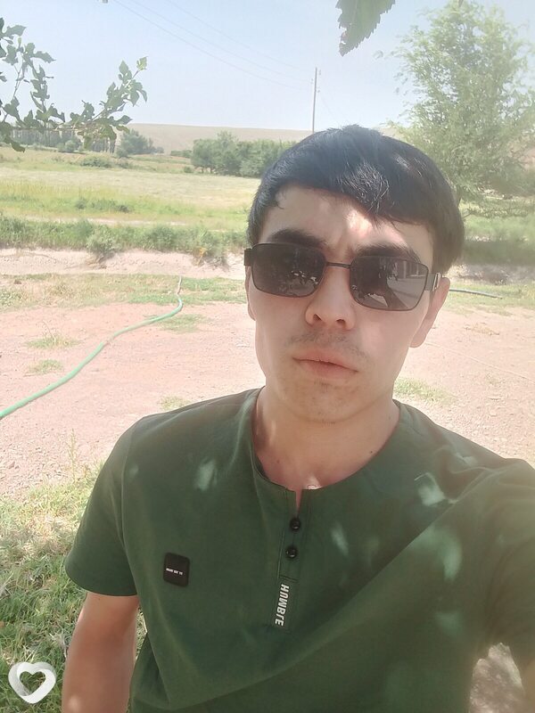 Akmal, 22, Красноярске — анкета №4582362