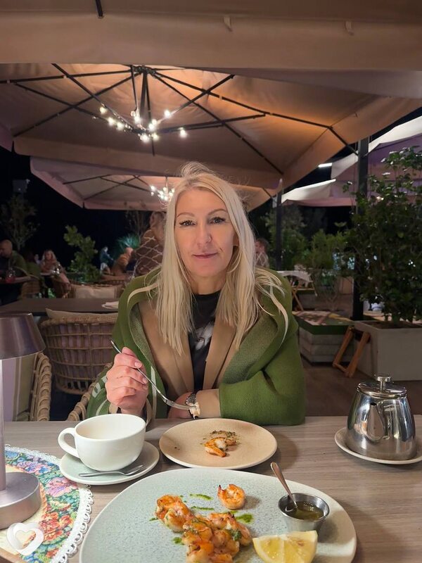 Svetlana, Адлер