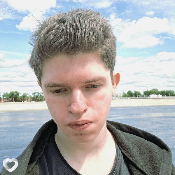 Данил, 18, Тюмени — анкета №4583270