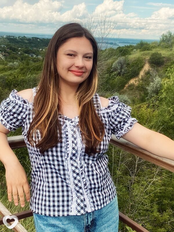 Камилла, 21, Энгельсе — анкета №4583400