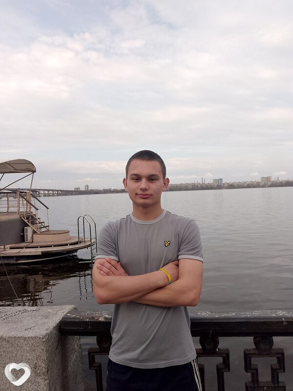 Женя, Павлоград