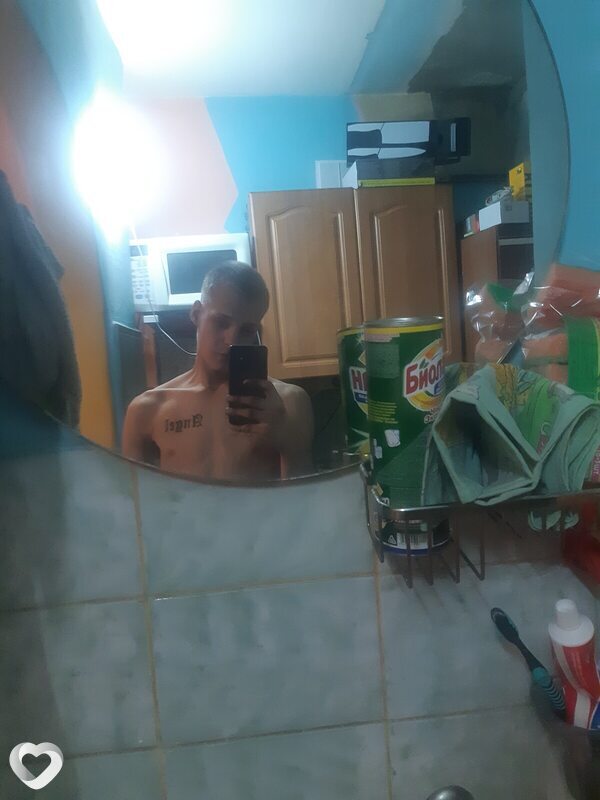 Сергей, 19, Мысках — анкета №4585208