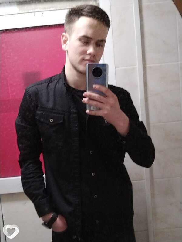 Shavkatbek, 21, Иркутске — анкета №4585920