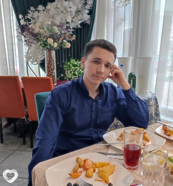 Владислав, 25, Гомеле — анкета №4585894