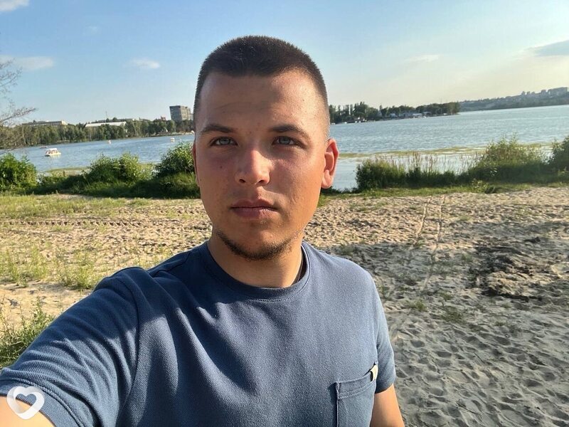 Артем, 28, Воронеже — анкета №4586159