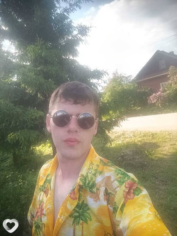 Максим, Весьегонск