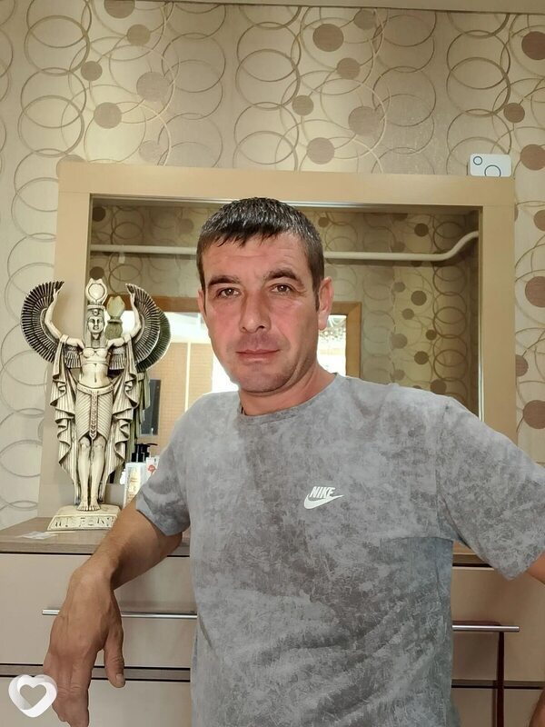 Олег, 42, Нижнекамске — анкета №4586405