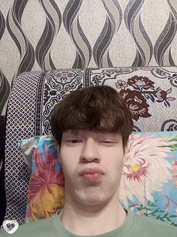 Данияр, 20, Москве — анкета №4586707