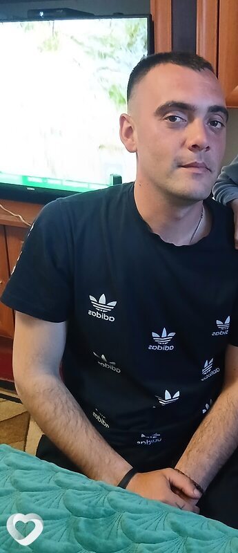Михаил, 27, Луганске — анкета №4586840