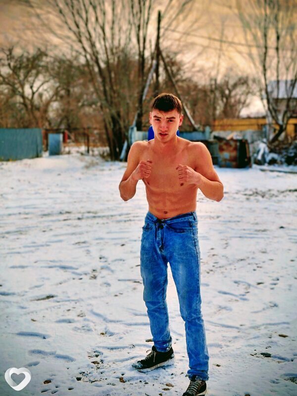 Nikolai, 19, Усть-Каменогорск — анкета №4587113