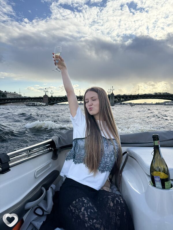 Ангелина, 18, Санкт-Петербурге — анкета №4588128